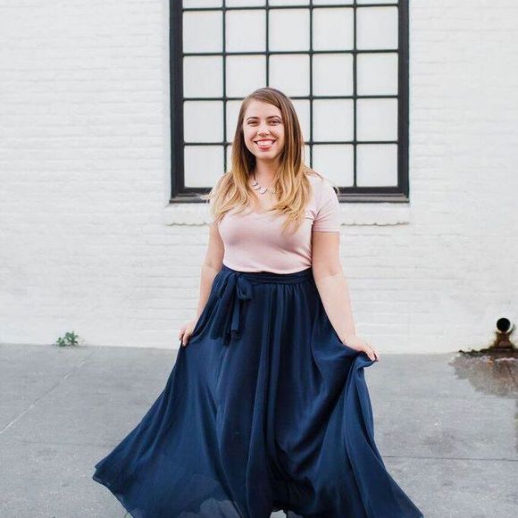 Meet your Posher, Andi - Picture 1 of 1